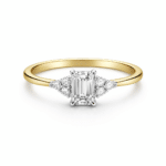 Pierścionek z żółtego złota z diamentem w szlifie szmaragdowym