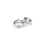 Obrączka płaska z białego złota *8mm - obrazek 3