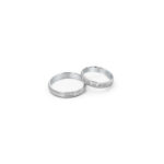Obrączka półokrągła zdobiona z białego złota *4mm - obrazek 2