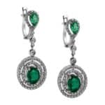 Kolczyki z białego złota ze szmaragdami oraz brylantami