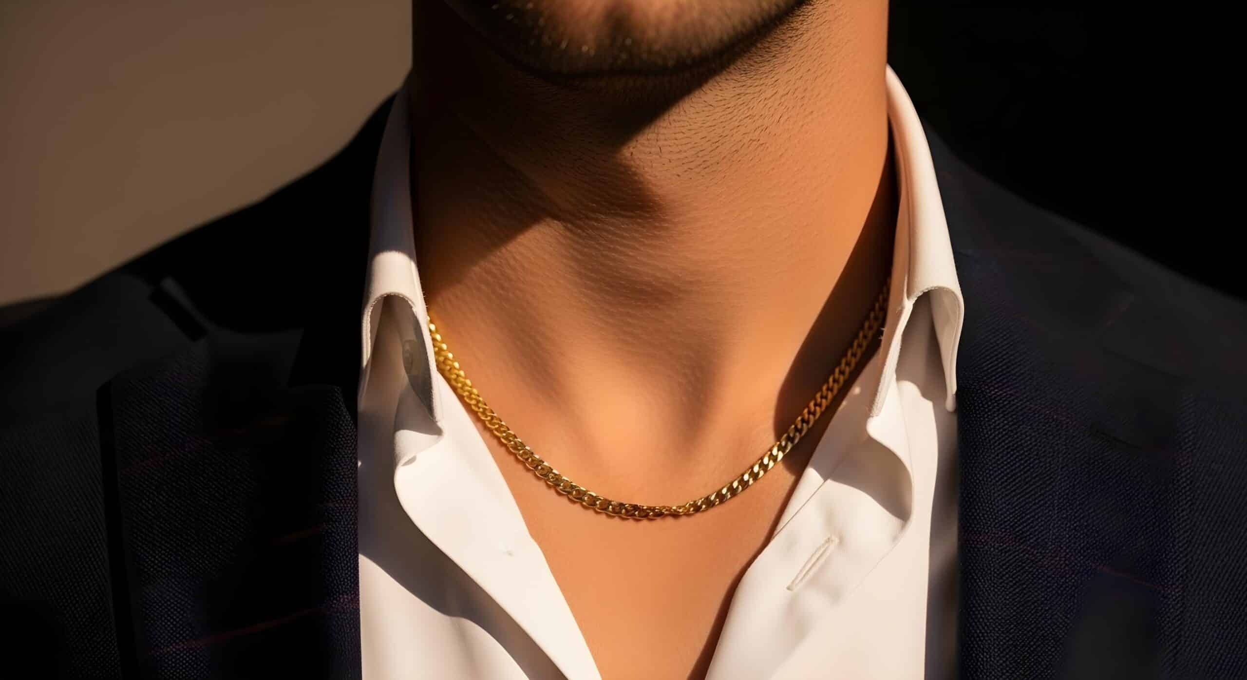 Naszyjniki ze złota – jak wybrać idealny model dla siebie lub na prezent?