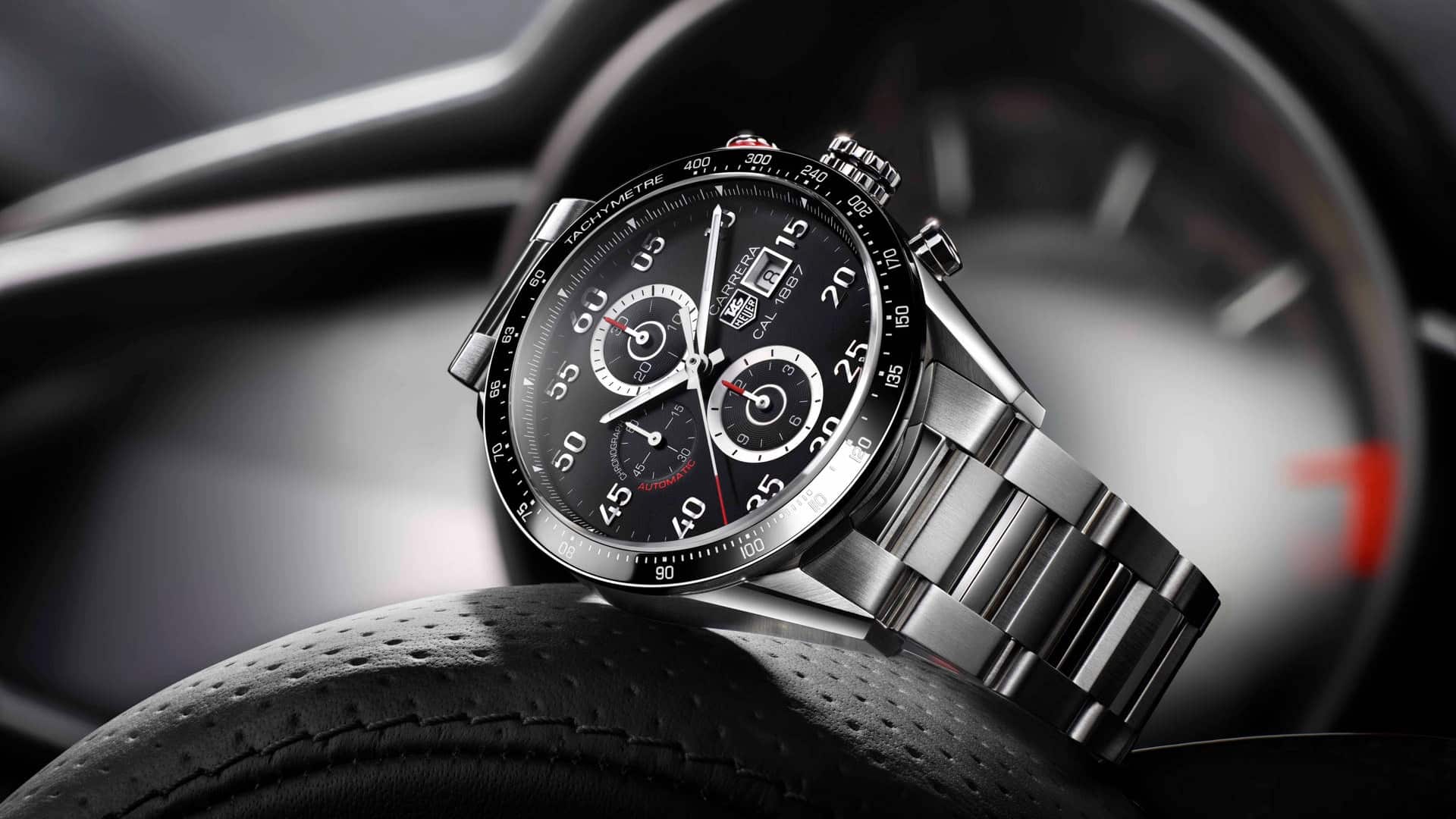 Tag Heuer – sportowy luksus na nadgarstku. Co warto wiedzieć o zegarkach tej marki?