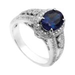 Pierścionek z białego złota z tanzanitem